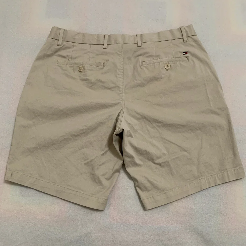 Tommy Hilfiger Men's Size 36‎ Khaki Tan Stretch Chino Shorts 9